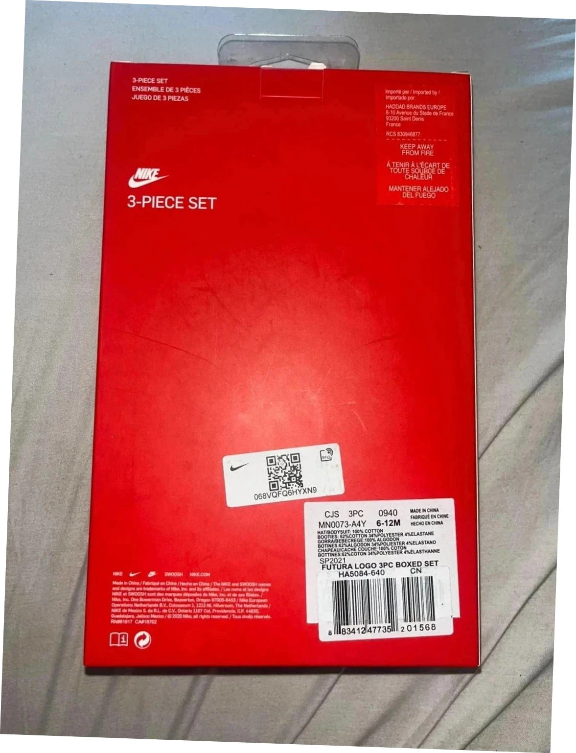 👶 Nuevo en caja | Conjunto de 3 piezas Nike para bebé rosa/gris 6-12 meses (body, gorro, zapatillas) 🎁 – photo 2